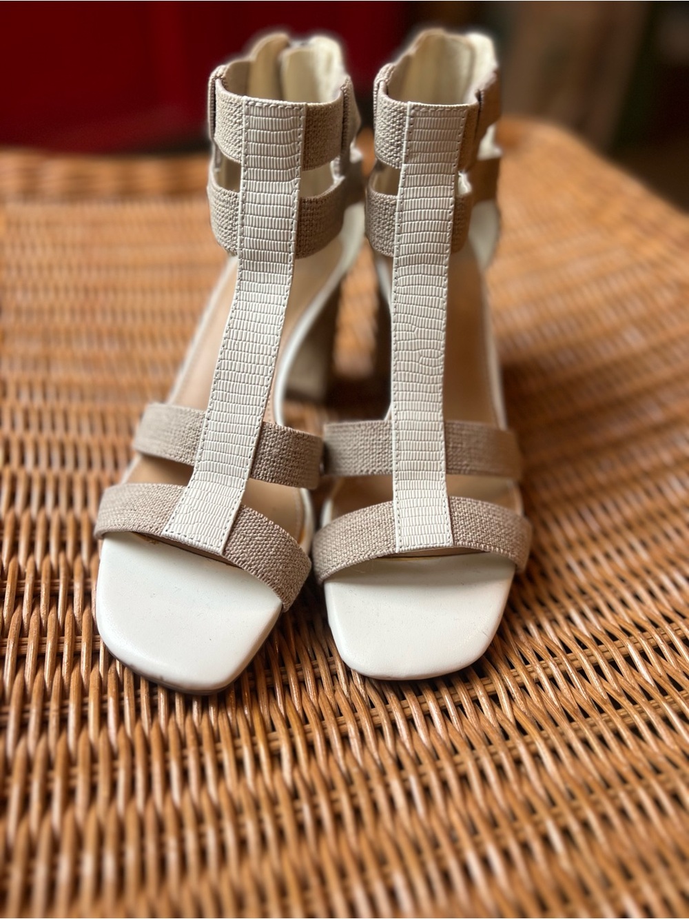 Donald Pliner Strappy Women’s Sandals Heels - Size 7